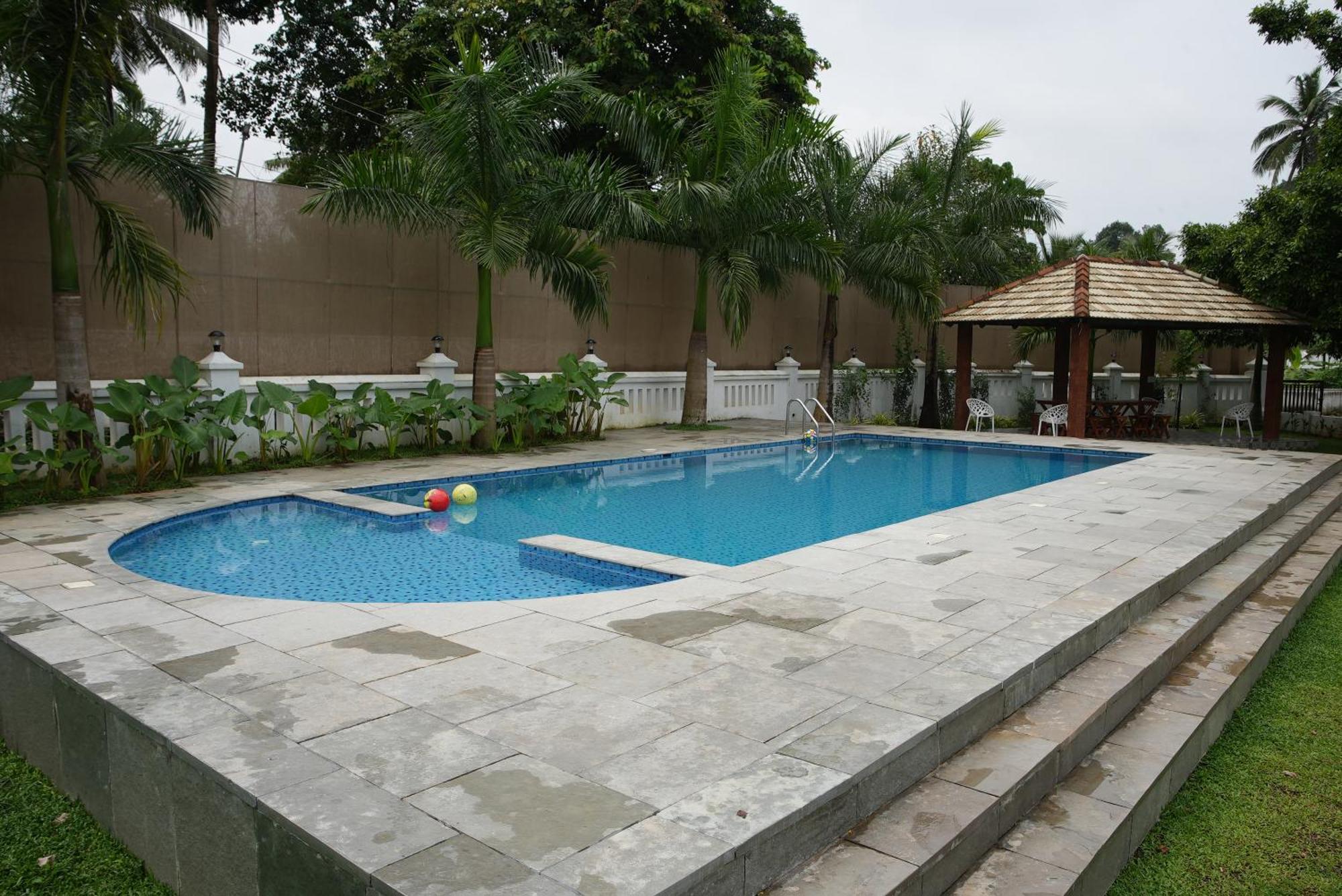Tamarind Heritage Holiday Home Angamali Exterior photo