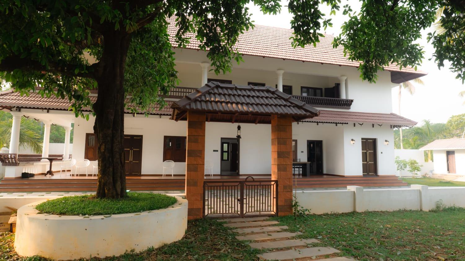 Tamarind Heritage Holiday Home Angamali Exterior photo